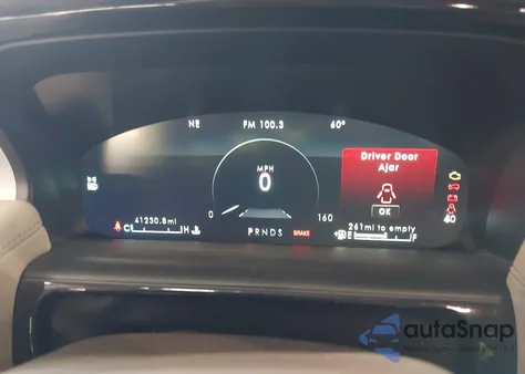 2022 Lincoln Nautilus Standard z USA, uszkodzony, nr VIN 2LMPJ6J98NBL00869